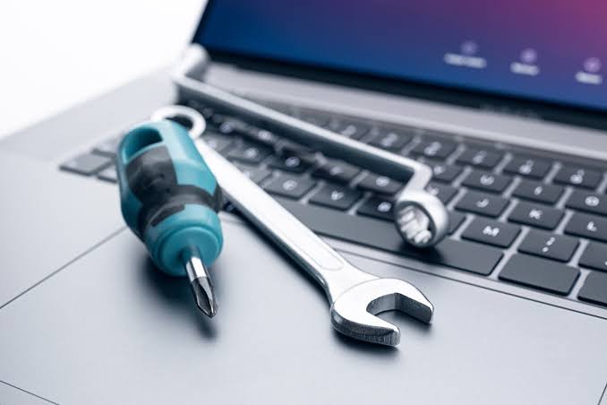 Computer maintenance service